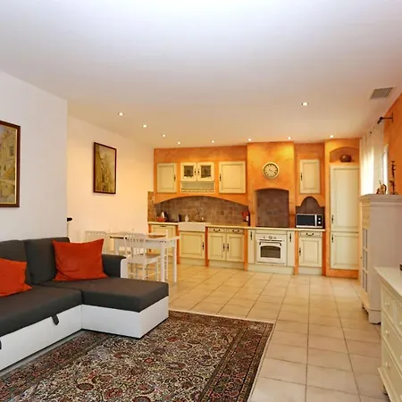 House Near The Beach La Garoupe In Cap D'antibes Villa Antibes